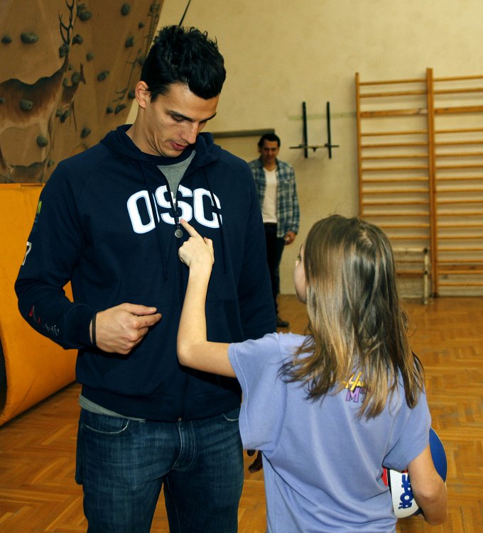 Átadta játékadományait az OSC a Kossuth Gyermekotthonnak